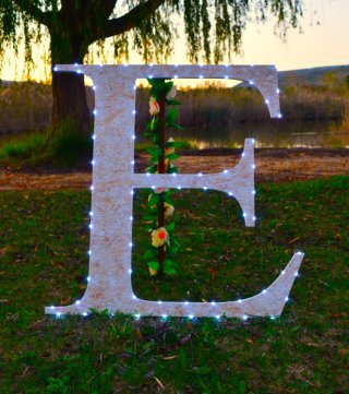 Alquiler letras iniciales de boda