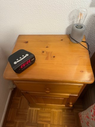 2 Mesitas de Noche Madera