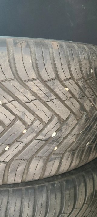 Llantas R19 255/40ZR19 100Y