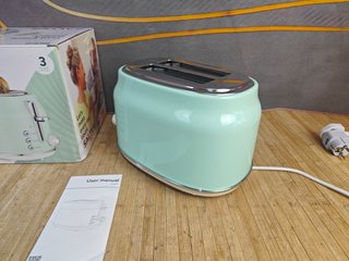 Salter Retro Kettle and Toaster Set 2 Slice,