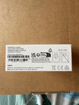 Apple Airpods 4