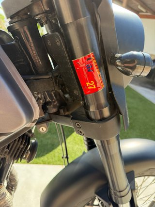 Moto Brixton 250 cc FELSBERG
