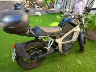 Moto Eléctrica HORWIN CR6 Negra/Plata