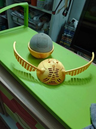 Soporte Alexa Echo Dot Snitch Dorada Harry Potter