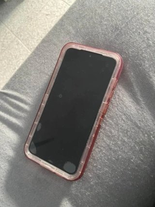 Samsung S24
