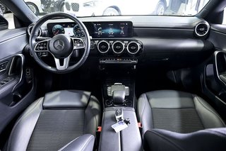 Mercedes CLA MERCEDES-BENZ   200 D DCT