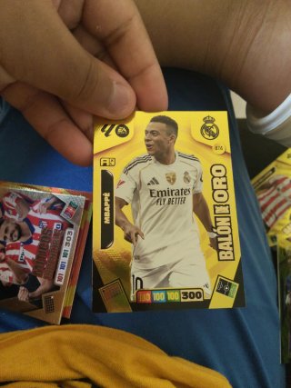 6 cromos Panini Adrenalyn Balón de Oro