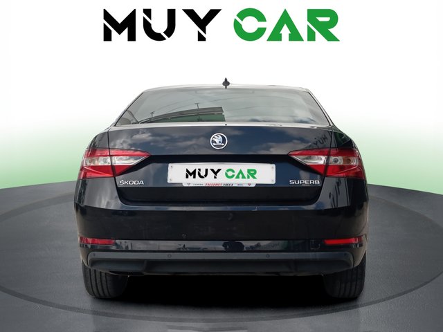Skoda Superb 2.0 TDI Ambition DSG 110 kW (150 CV)