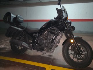Honda Rebel 500 Full-Touring Negra
