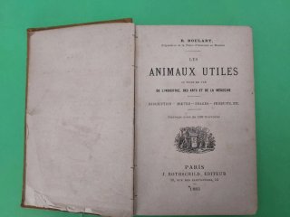 Precioso libro Les animaux utiles