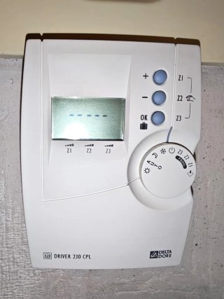 Radiadores Inteligentes Metálicos Blancos