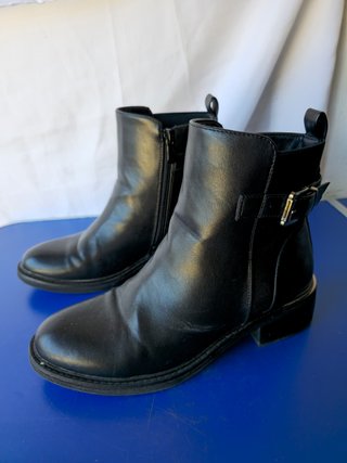 Stivaletti Neri da Donna