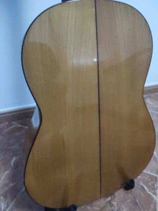 Guitarra Valeriano Bernal Prodigio