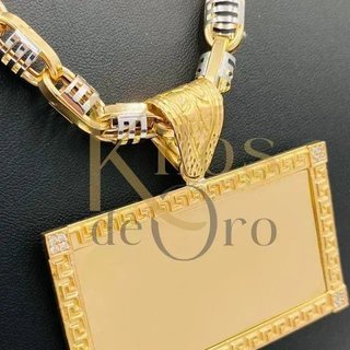 COLGANTE CHAPA CON GRECA. PERSONALIZABLE. ORO18K.