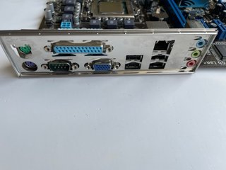 Placa Base ASUS LGA1155 i7-2600