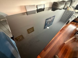 Mesa comedor cristal negro y patas aluminio