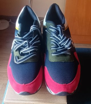 Deportivas Hombre Negro y Rosa