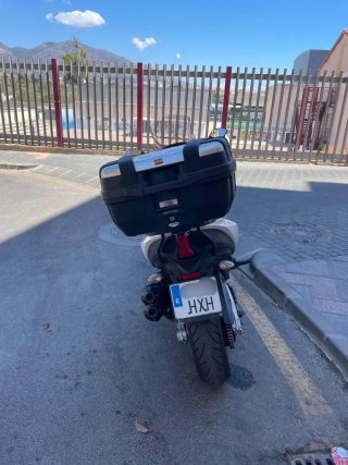 Aprilia SRV 850cc Maxi Scooter