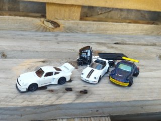 Conjunto 3 Porsche + camión escala 1/64