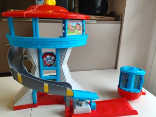 Torre Paw Patrol con accessori