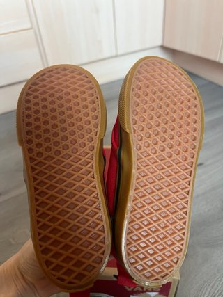 Zapatillas Vans Rojas y Marrones
