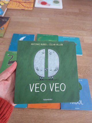 9 libros colección de la cuna a la luna