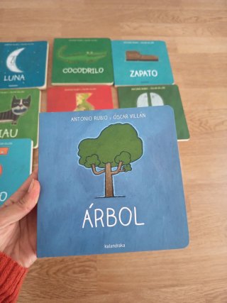 9 libros colección de la cuna a la luna