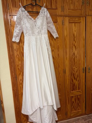 Vestido de novia nuevo sin usar