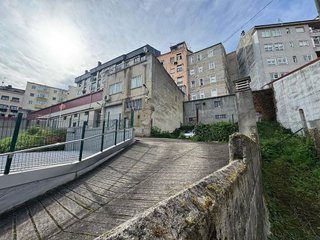 Local comercial en venta en Universidad en Ourense