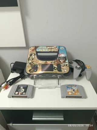 Nintendo 64. Ed. Star Wars. PAL EUR. + REGALO.
