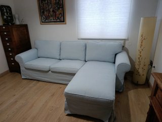 Sofá chaise longue gris tela