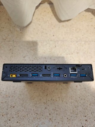 ThinkCentre Mini PC M700