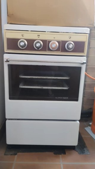 Cocina Super Ser Beige y Blanca