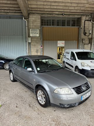 Volkswagen Passat 2003 1.9TDI
