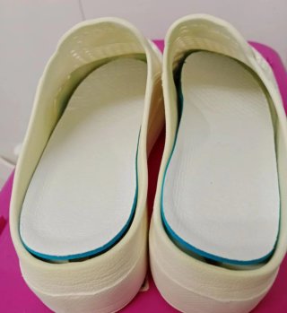 Zuecos blancos ORSO
