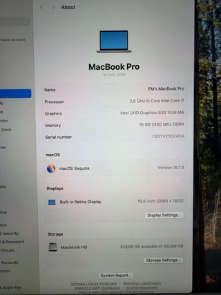 MacBook Pro 2019 15” i7 16GB RAM 256GB