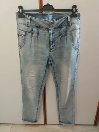 Pack 3 pantalones y 1 jersey Talla 38