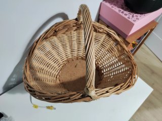 Cesta de mimbre ovalada