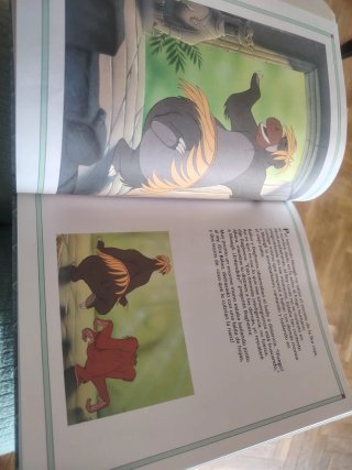 Libro de cuentos de Disney