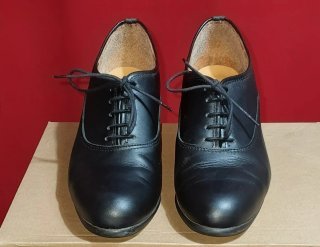Par de zapatos hombre para iniciación de baile fla