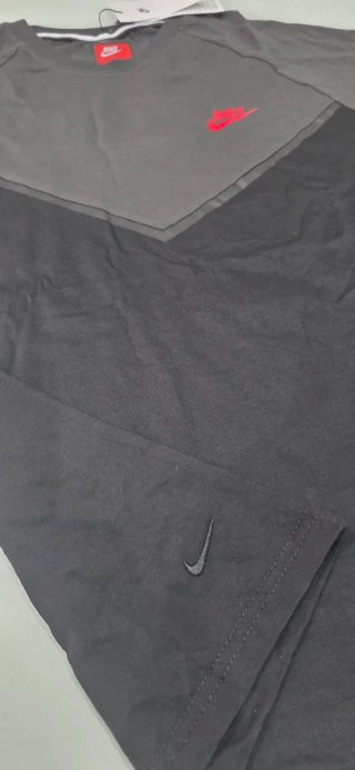 Completo Nike Tech T-shirt e Pantaloncini taglia L