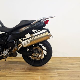 BMW F 800 R   (2009-2011) 2011
