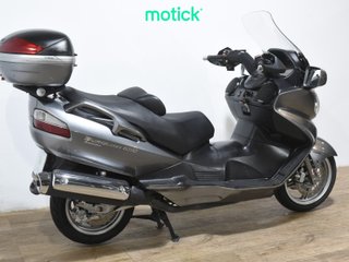 SUZUKI BURGMAN 650 EXECUTIVE