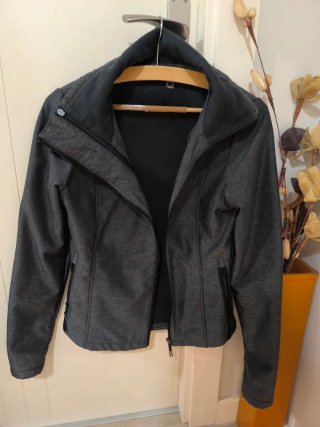 Cazadora Bench impermeable gris Talla S