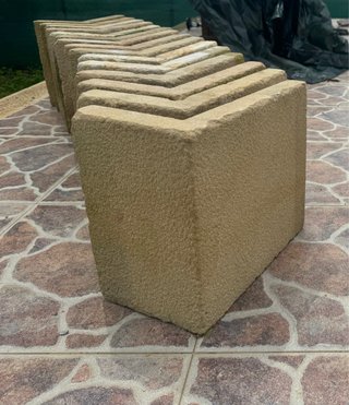 Escuadras de piedra para esquinas