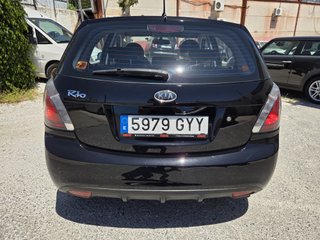 KIA Rio 1.4 DOHC 97CV SOLO 85.000KM 2010