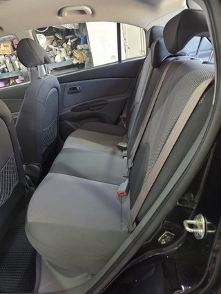 KIA Rio 1.4 DOHC 97CV SOLO 85.000KM 2010