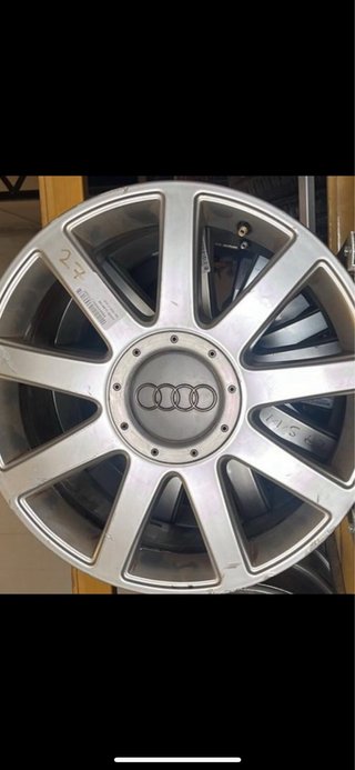 Tapacubos Audi S-Line- solo 1 un.