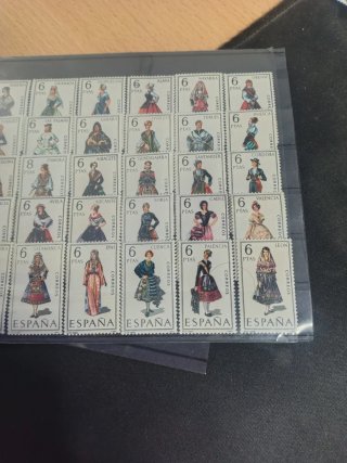 Sellos España Trajes Regionales Nuevos