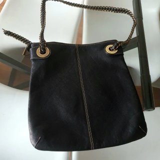 Bolso Adolfo Dominguez Piel negra. Ocasión.  Nuevo